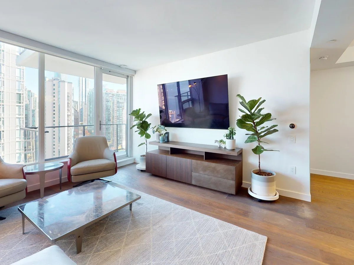 Condo Downtown