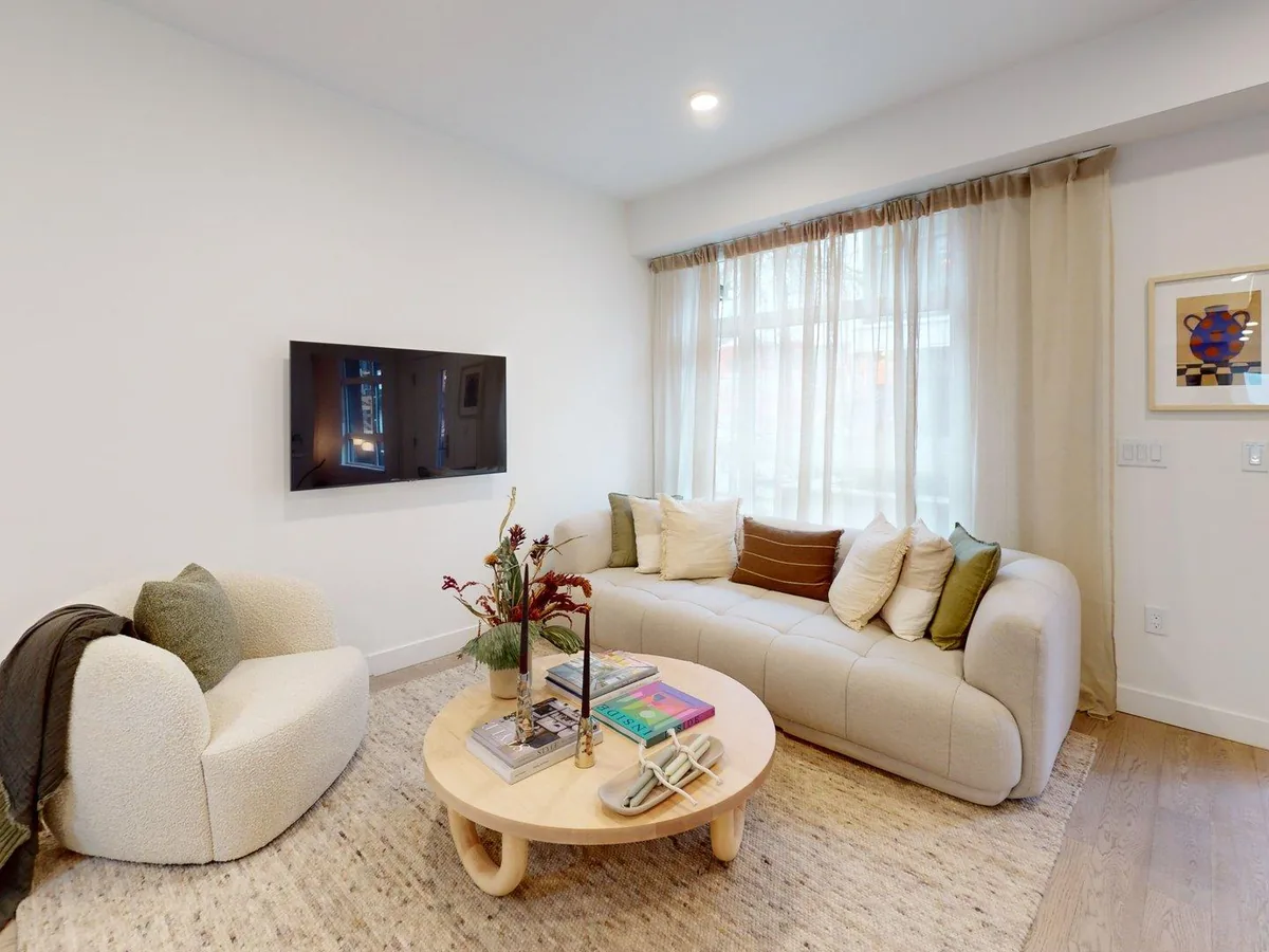 Townhome Marpole