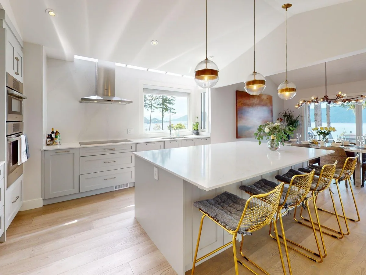 West Van Home